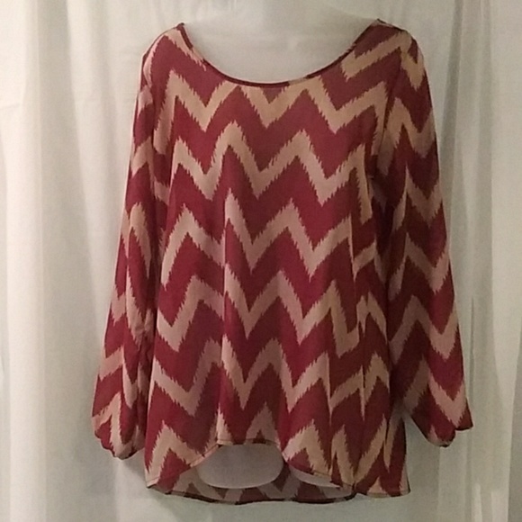Charming Charlie Chevron Top with Criss Cross Back - Picture 3 of 7